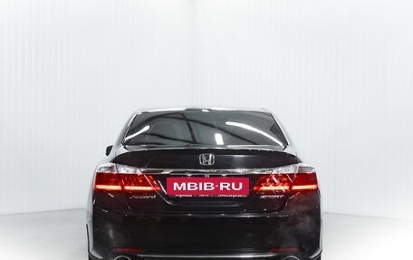 Honda Accord IX рестайлинг, 2013 год, 1 930 000 рублей, 6 фотография