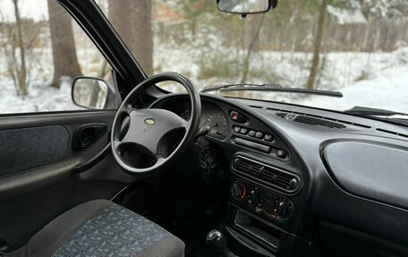 Chevrolet Niva I рестайлинг, 2005 год, 250 000 рублей, 9 фотография