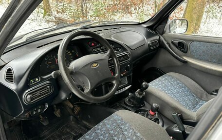 Chevrolet Niva I рестайлинг, 2005 год, 250 000 рублей, 10 фотография