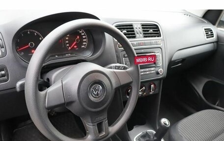 Volkswagen Polo VI (EU Market), 2011 год, 683 000 рублей, 6 фотография