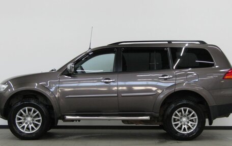 Mitsubishi Pajero Sport II рестайлинг, 2013 год, 1 900 000 рублей, 2 фотография