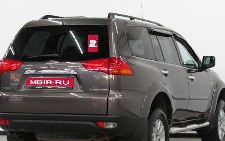 Mitsubishi Pajero Sport II рестайлинг, 2013 год, 1 900 000 рублей, 5 фотография