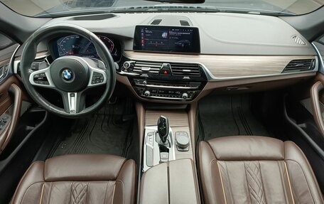 BMW 5 серия, 2020 год, 5 900 000 рублей, 9 фотография