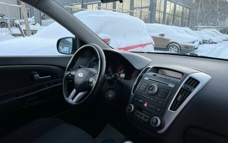 KIA cee'd I рестайлинг, 2011 год, 745 000 рублей, 11 фотография