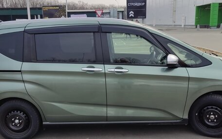 Honda Freed II, 2019 год, 1 850 000 рублей, 3 фотография