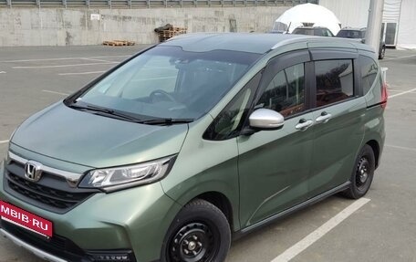 Honda Freed II, 2019 год, 1 850 000 рублей, 2 фотография