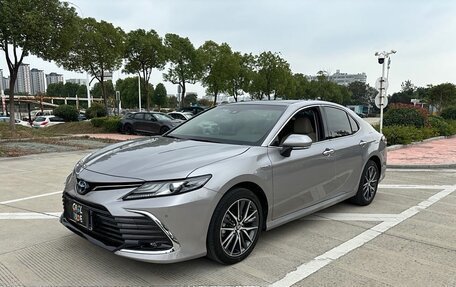 Toyota Camry, 2021 год, 3 150 000 рублей, 2 фотография