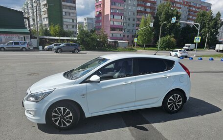 Hyundai Solaris II рестайлинг, 2014 год, 1 150 000 рублей, 4 фотография