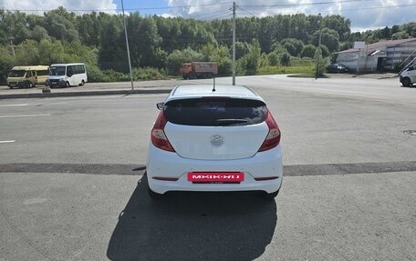 Hyundai Solaris II рестайлинг, 2014 год, 1 150 000 рублей, 3 фотография