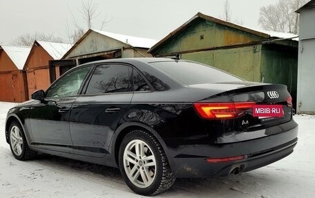 Audi A4, 2017 год, 2 450 000 рублей, 11 фотография