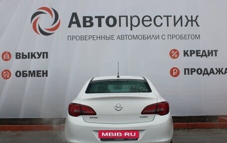 Opel Astra J, 2013 год, 1 065 000 рублей, 9 фотография