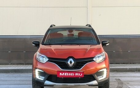 Renault Kaptur I рестайлинг, 2017 год, 1 479 000 рублей, 2 фотография