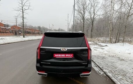 Cadillac Escalade V, 2021 год, 15 300 000 рублей, 3 фотография