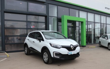 Renault Kaptur I рестайлинг, 2018 год, 1 292 000 рублей, 7 фотография