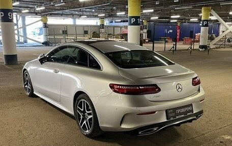 Mercedes-Benz E-Класс, 2017 год, 4 900 000 рублей, 8 фотография