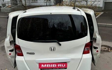 Honda Freed I, 2010 год, 1 110 000 рублей, 6 фотография