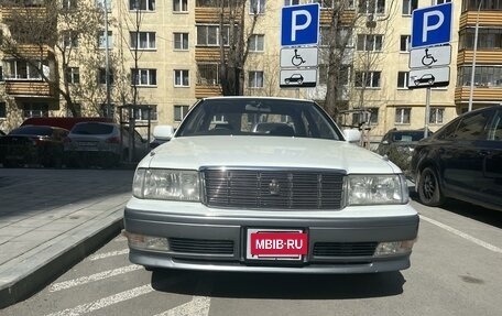 Toyota Crown, 1995 год, 625 000 рублей, 2 фотография