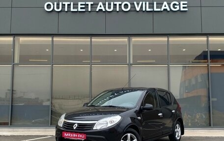 Renault Sandero I, 2013 год, 599 000 рублей, 1 фотография