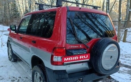 Mitsubishi Pajero iO, 1999 год, 480 000 рублей, 4 фотография