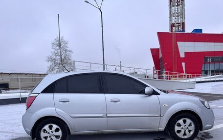 KIA Rio II, 2011 год, 700 000 рублей, 2 фотография