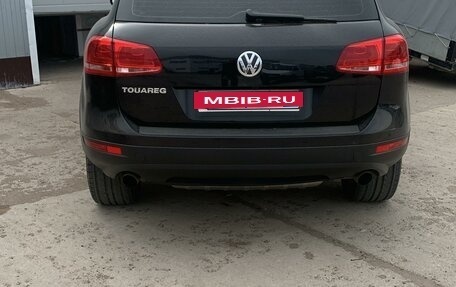 Volkswagen Touareg III, 2012 год, 2 349 000 рублей, 2 фотография