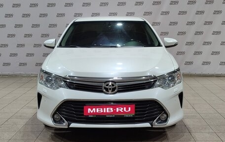 Toyota Camry, 2016 год, 2 380 000 рублей, 2 фотография