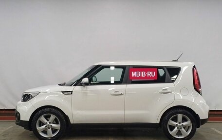 KIA Soul II рестайлинг, 2018 год, 1 949 000 рублей, 8 фотография