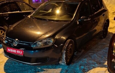 Volkswagen Golf VI, 2011 год, 850 000 рублей, 1 фотография