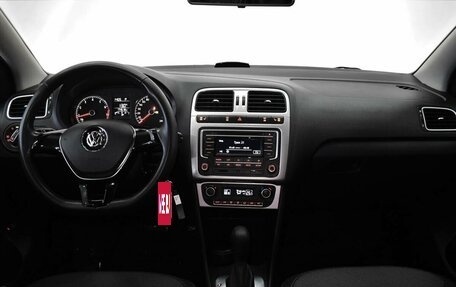 Volkswagen Polo VI (EU Market), 2016 год, 1 075 000 рублей, 5 фотография