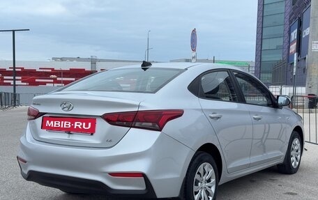 Hyundai Solaris II рестайлинг, 2017 год, 1 557 000 рублей, 24 фотография