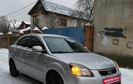 KIA Rio II, 2010 год, 740 000 рублей, 8 фотография