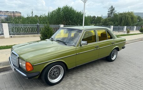 Mercedes-Benz W123, 1982 год, 999 999 рублей, 1 фотография