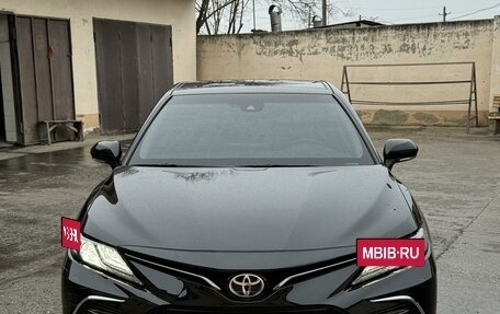 Toyota Camry, 2023 год, 3 650 000 рублей, 11 фотография