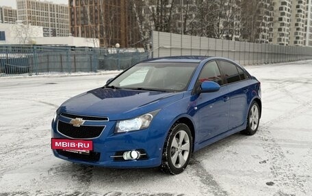 Chevrolet Cruze II, 2011 год, 770 000 рублей, 2 фотография