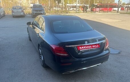 Mercedes-Benz E-Класс, 2016 год, 2 790 000 рублей, 2 фотография