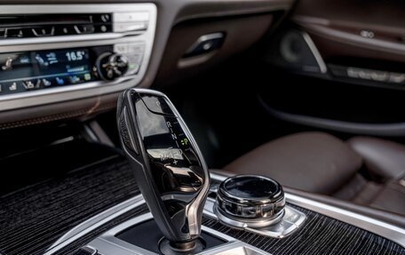 BMW 7 серия, 2016 год, 5 400 000 рублей, 16 фотография