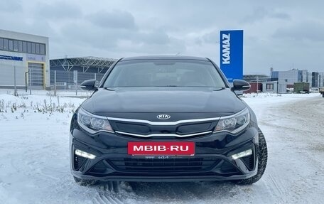 KIA K5 II, 2017 год, 2 300 000 рублей, 3 фотография