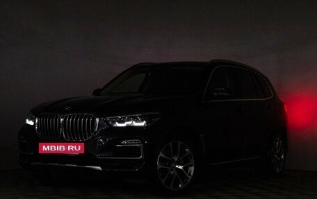 BMW X5, 2019 год, 6 950 000 рублей, 31 фотография