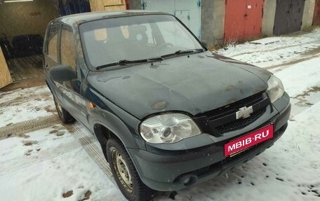 Chevrolet Niva I рестайлинг, 2009 год, 180 000 рублей, 3 фотография