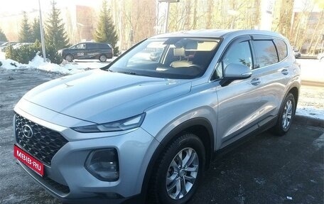 Hyundai Santa Fe IV, 2018 год, 2 745 000 рублей, 1 фотография