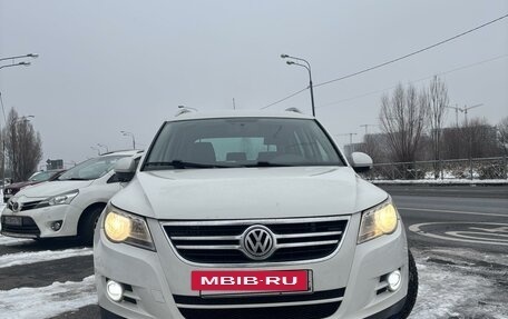 Volkswagen Tiguan I, 2010 год, 1 100 000 рублей, 2 фотография