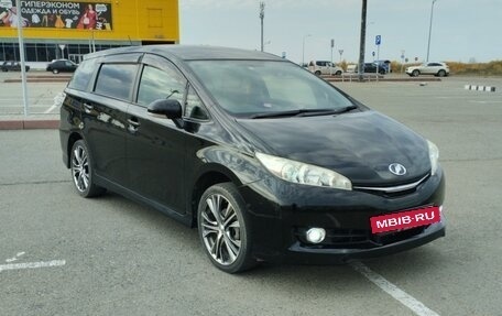 Toyota Wish II, 2012 год, 1 700 000 рублей, 2 фотография