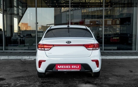 KIA Rio IV, 2017 год, 1 327 000 рублей, 6 фотография