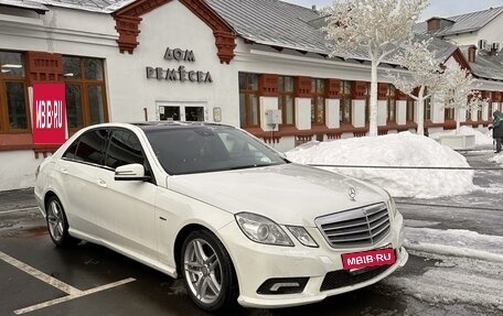 Mercedes-Benz E-Класс, 2010 год, 1 350 000 рублей, 3 фотография