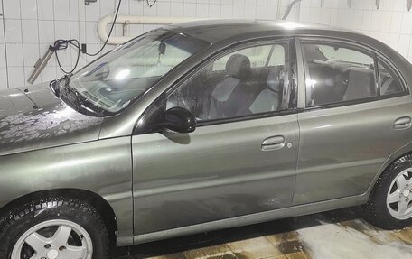 KIA Rio II, 2000 год, 300 000 рублей, 2 фотография