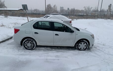 Renault Logan II, 2014 год, 720 000 рублей, 3 фотография