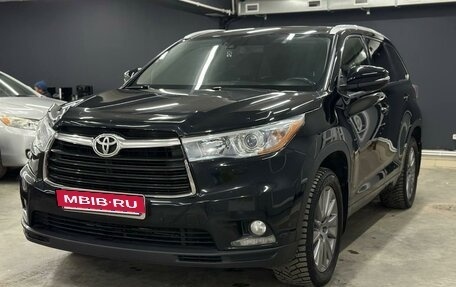 Toyota Highlander III, 2015 год, 3 200 000 рублей, 4 фотография