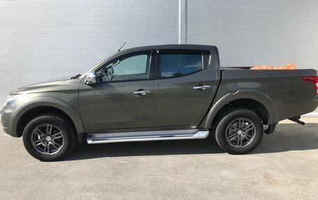 Mitsubishi L200 IV рестайлинг, 2017 год, 2 295 000 рублей, 5 фотография