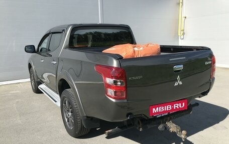 Mitsubishi L200 IV рестайлинг, 2017 год, 2 295 000 рублей, 6 фотография