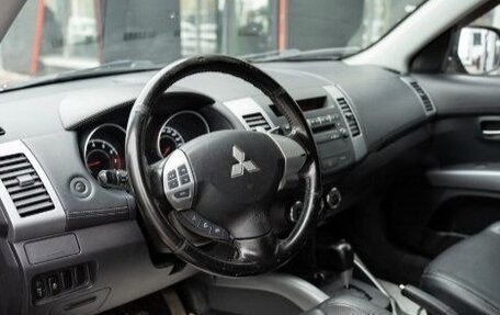 Mitsubishi Outlander III рестайлинг 3, 2012 год, 1 190 000 рублей, 6 фотография